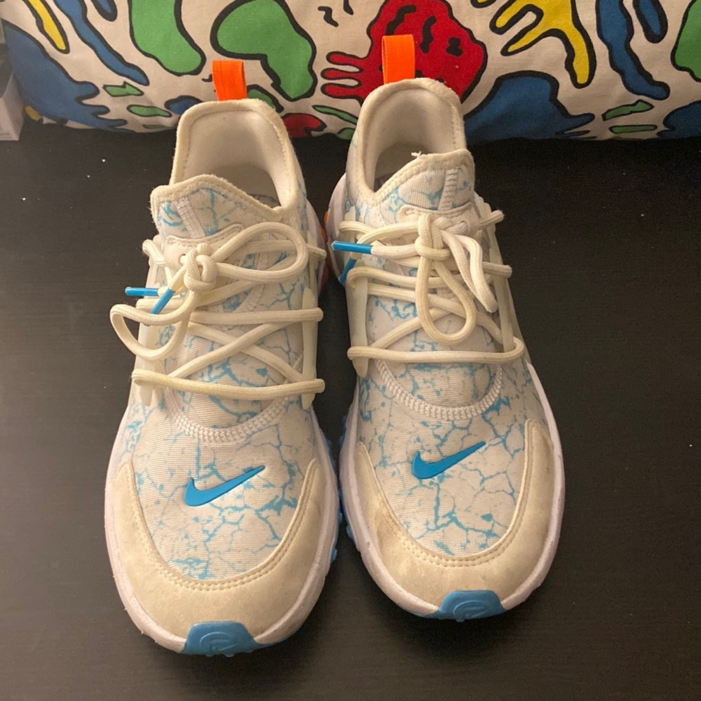 Nike presto reacts